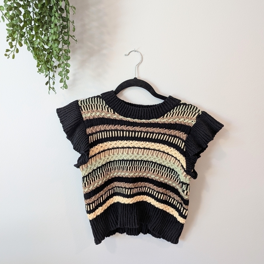 Elan Black and Cream Striped Sweater